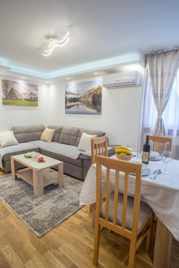 Lux Centre Apartment Žabljak Dış mekan fotoğraf