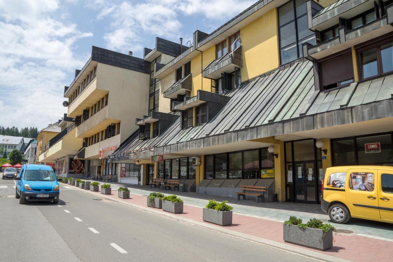 Lux Centre Apartment Žabljak Dış mekan fotoğraf